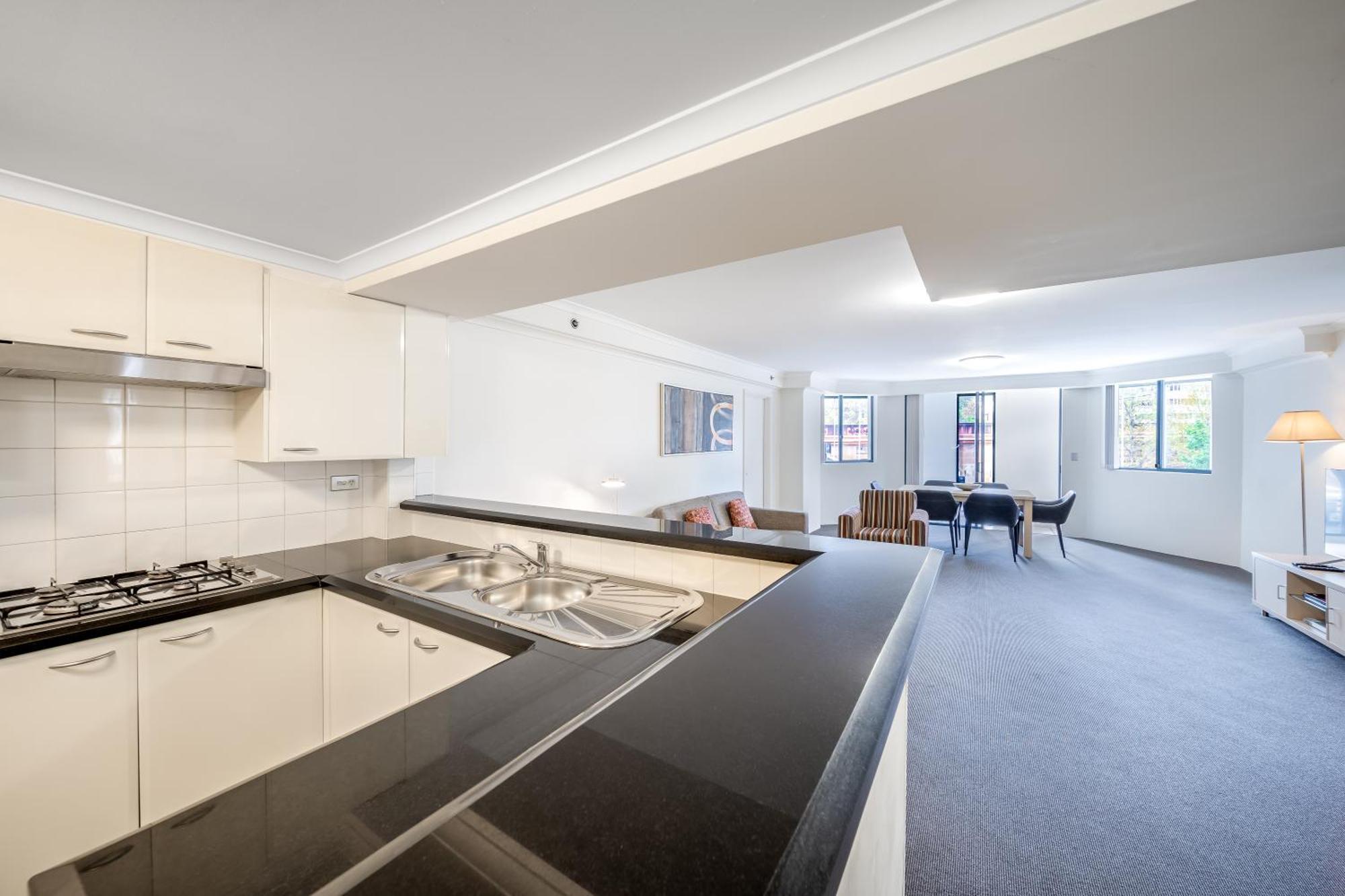 Oaks Sydney Castlereagh Suites Eksteriør billede